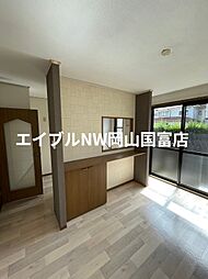 JR山陽本線 高島駅 徒歩18分の賃貸アパート 1階2LDKのリビング/ダイニング