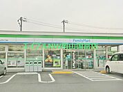 ファミリーマート岡山清水店 442m
