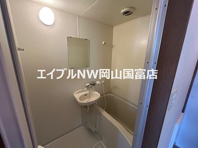 浴室