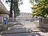 周辺：江戸川区立西小松川小学校 徒歩7分。 530m
