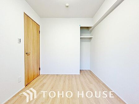 お子様の心と身体を見守る子供部屋として、小さな自立心を育むお部屋作りを見越してご覧下さい。