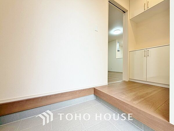 玄関を拡大表示