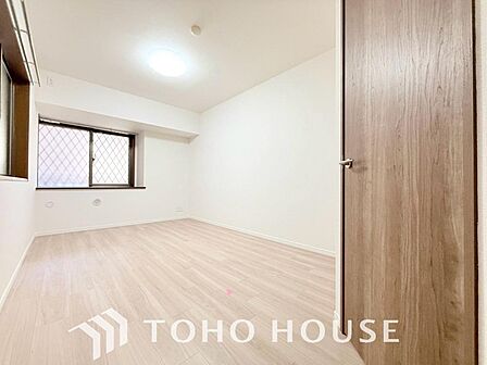 暖色系の照明は、心理的にも落ち着きを得られやすいそうです。
