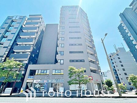 一歩踏み出せば今までとは違う新しい生活のスタートです。おうち探しを始めるきっかけは人それぞれ…疑問もさまざま…。些細なことでも、何でも質問してください。誰よりも分かりやすく安心の購入をサポートします。