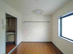 カナリーグラス 202 2階1Kのリビング/ダイニング