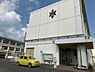 周辺：前山小学校まで1737m　徒歩約22分