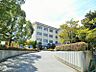 周辺：小豆坂小学校まで　299m　徒歩約4分●愛知県岡崎市戸崎町にある公立小学校。昭和 59 年に設立。学校全体の面積は22289平米です。校章は徳川家康のかぶとをモチーフにしています。