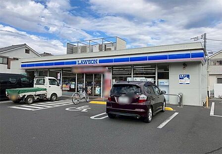 ローソン 越谷弥十郎店(2771m)