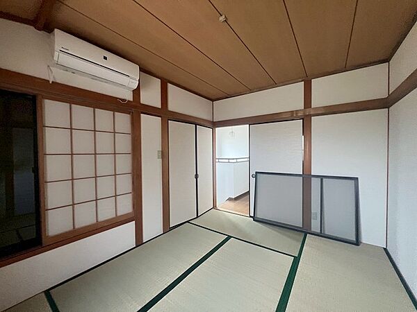 寝室