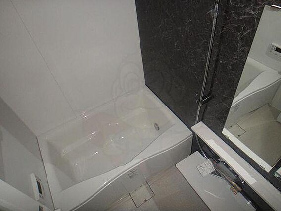 EMERAUDE_その他_0