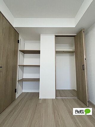 洋室5.2帖の...