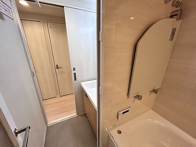 浴室 菱和パレス西麻布 2階/203