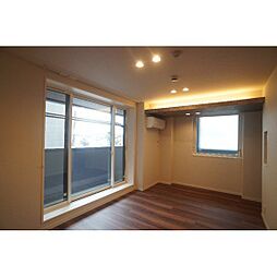 アートウェイ・レジデンス鶴見町 302 3階1LDKのリビング/ダイニング