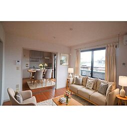 ラ・プリムヴェールＡ棟 202 2階2DKのリビング/ダイニング