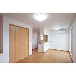 スターアリスVI 205 2階1LDKのリビング/ダイニング