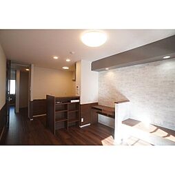 メゾンレジデンス 105 1階1LDKのリビング/ダイニング