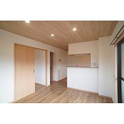 ヒルズＳＲ 203 2階2LDKのリビング/ダイニング