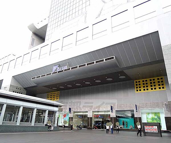 画像26:ジェイアール京都伊勢丹まで393m ＪＲ京都駅にあるデパートといえばこの伊勢丹