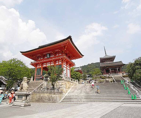 画像19:清水寺まで1140m 京都随一の観光名所