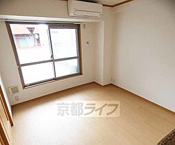 コンフォレスト三条 402