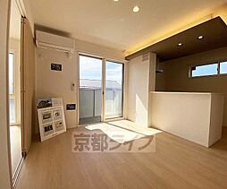 ソレイユ嵯峨野 201 2階3LDKのリビング/ダイニング