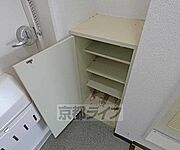 玄関収納です。