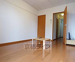 レオパレス吉川 209 2階1Kのリビング/ダイニング