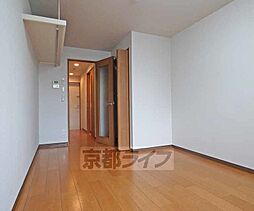 スクウェア　ワン 106 1階1Kのリビング/ダイニング