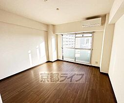 高辻ロイヤルフラッツ 202 2階1Kのリビング/ダイニング