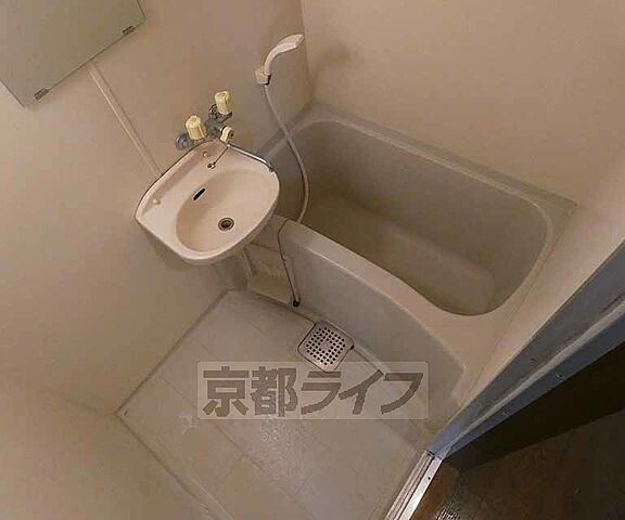 浴室