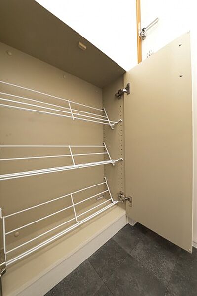 apartment 岩手県盛岡市開運橋通2-27
開運橋通の賃貸情報を見る
物件地図