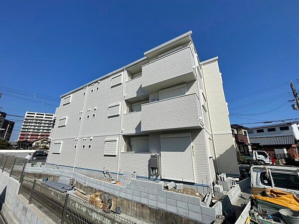 La maison du bonheur 103｜兵庫県加古川市米田町平津(賃貸アパート1DK・1階・32.08㎡)の写真 その1