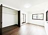 室内：クローゼット付きのお部屋でスッキリとした空間でゆったり寛げます！