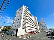 溢れる陽光でご家族の笑顔も輝く 
