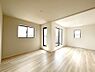 子供部屋：将来は2部屋にすることもできますね。お年頃になったら夢の個室にチェンジ！
