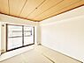 室内：毎日の暮らしに癒しと安らぎをもたらしてくれる和室