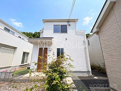 外観:たっぷりの陽光と心地よい風が舞い込む住まい 外観:たっぷりの陽光と心地よい風が舞い込む住まい