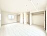 子供部屋：将来は2部屋にすることもできますね。お年頃になったら夢の個室にチェンジ！
