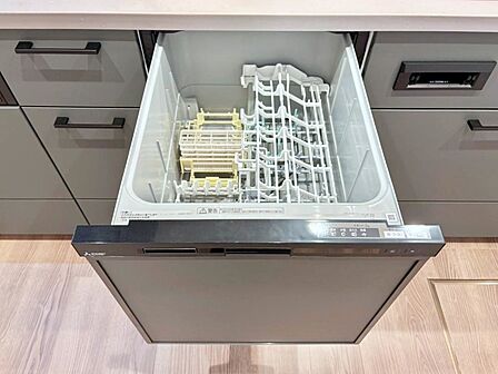 面倒なお片づけは食洗機にお任せ!家事の負担が減って、時間にも気持ちにもゆとりができます。