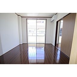 ロイヤルコーワ 2階2LDKのリビング/ダイニング