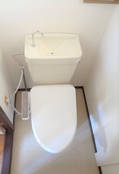画像7:洋式トイレ　