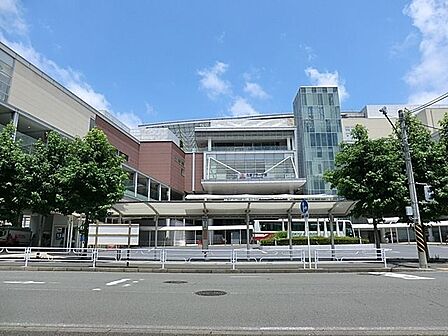 たまプラーザテラスノースプラザ 徒歩30分。 2380m