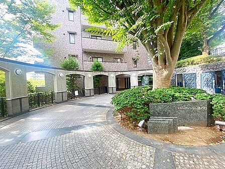 マンション入口