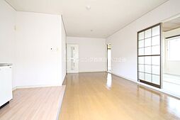 メイハイム　A 1階3LDKのリビング/ダイニング