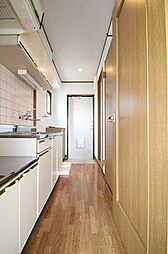 ベルリオ 3階1Kのリビング/ダイニング