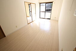 フォブール道岡 1階2LDKのリビング/ダイニング