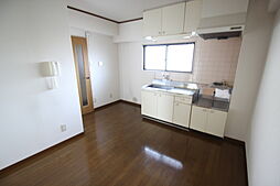 サクセスフォート 4階2DKのリビング/ダイニング