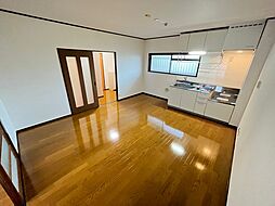 カルチェＧＰ 2階2LDKのリビング/ダイニング