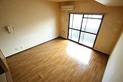 クレベール相原 2階2Kのリビング/ダイニング