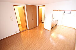 ラルジュ・ミリュー 2階2LDKのリビング/ダイニング